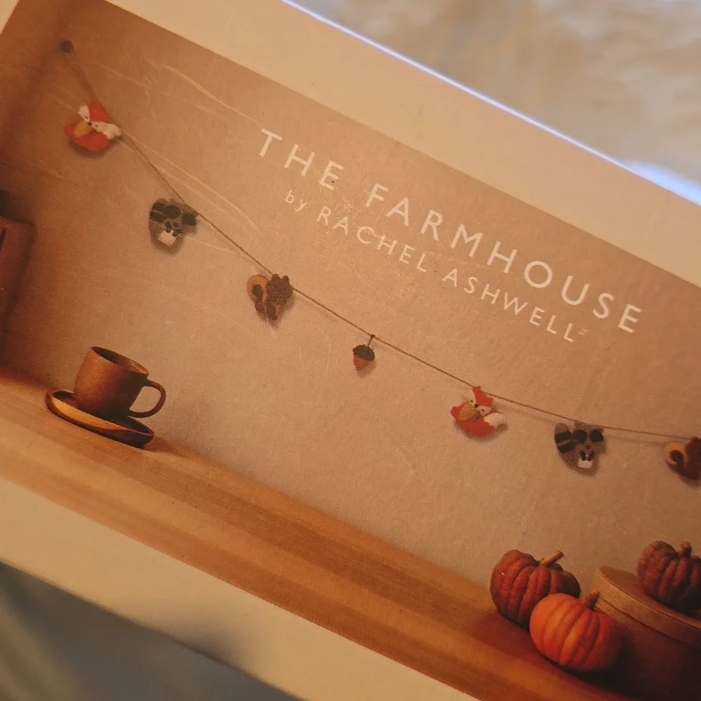 Thanksgiving Farmhouse Rachel Ashwell Felt Forest Animals Garland Banner NWT